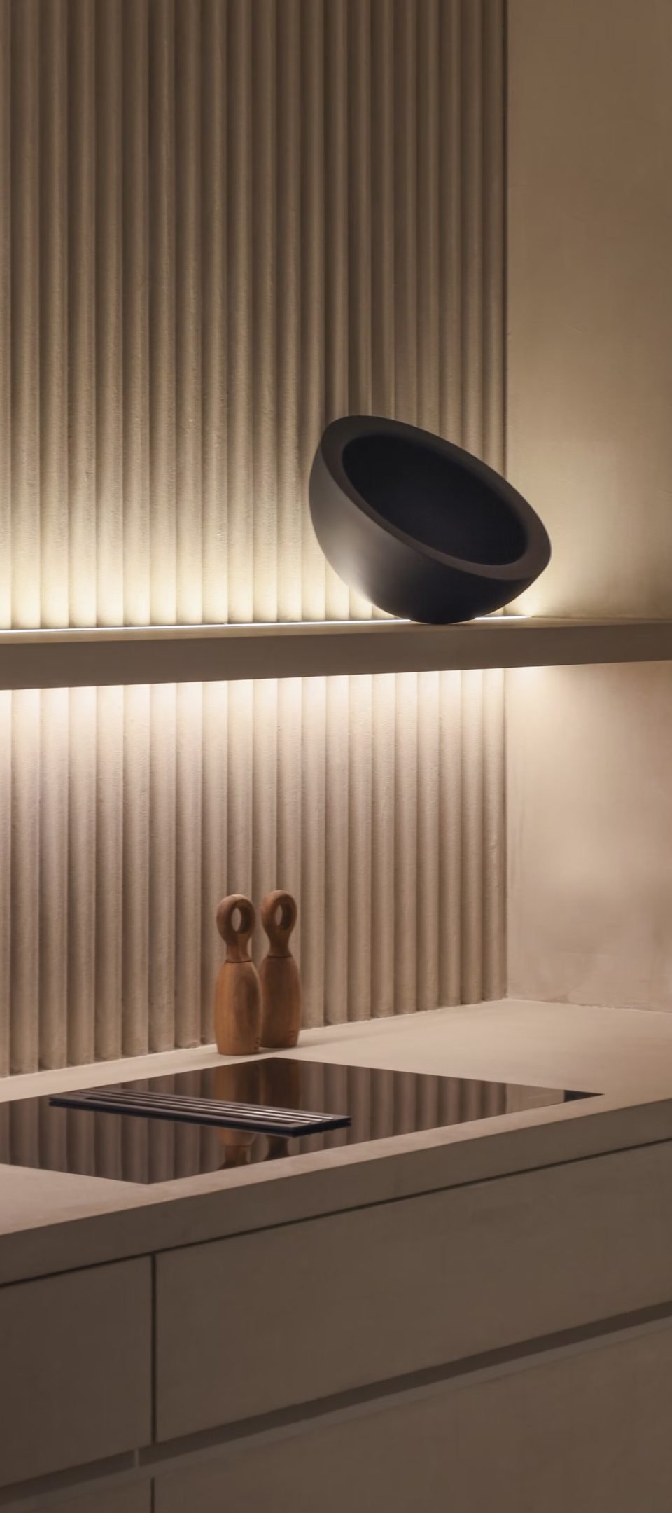 Fluted ceramic kitchen wall